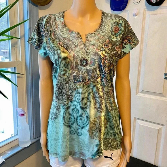 B.L.E.U. Tops - B.L.E.U Boho Design Rare Top Women Size PM